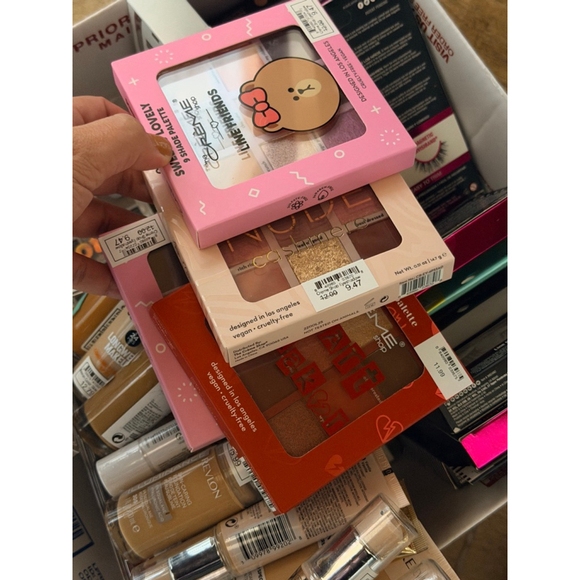 Makeup lot - Picture 4 of 5